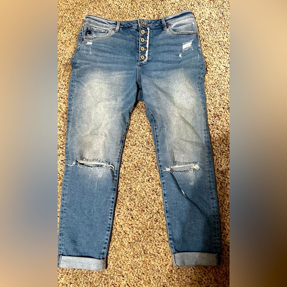 Kancan Jeans, Button Fly, boyfriend cut, ripped knees, loose fit, size 13/30